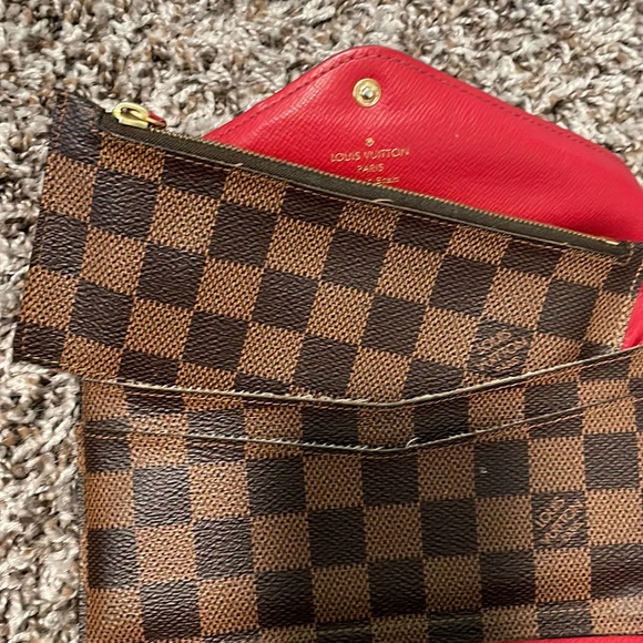 Damier Ebene Josephine Wallet Red - Picture 7 of 9